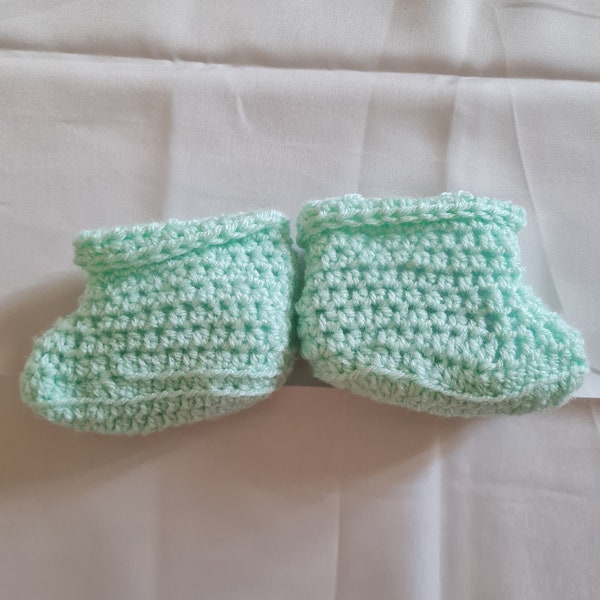 Chaussons bébé au crochet