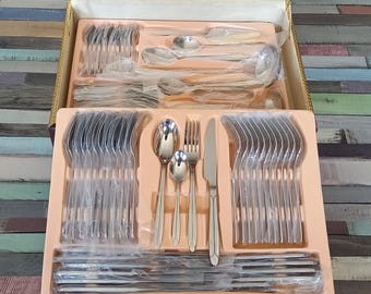 Viners Kings Royale Silver Plated Cutlery Set: Rosewood Canteen