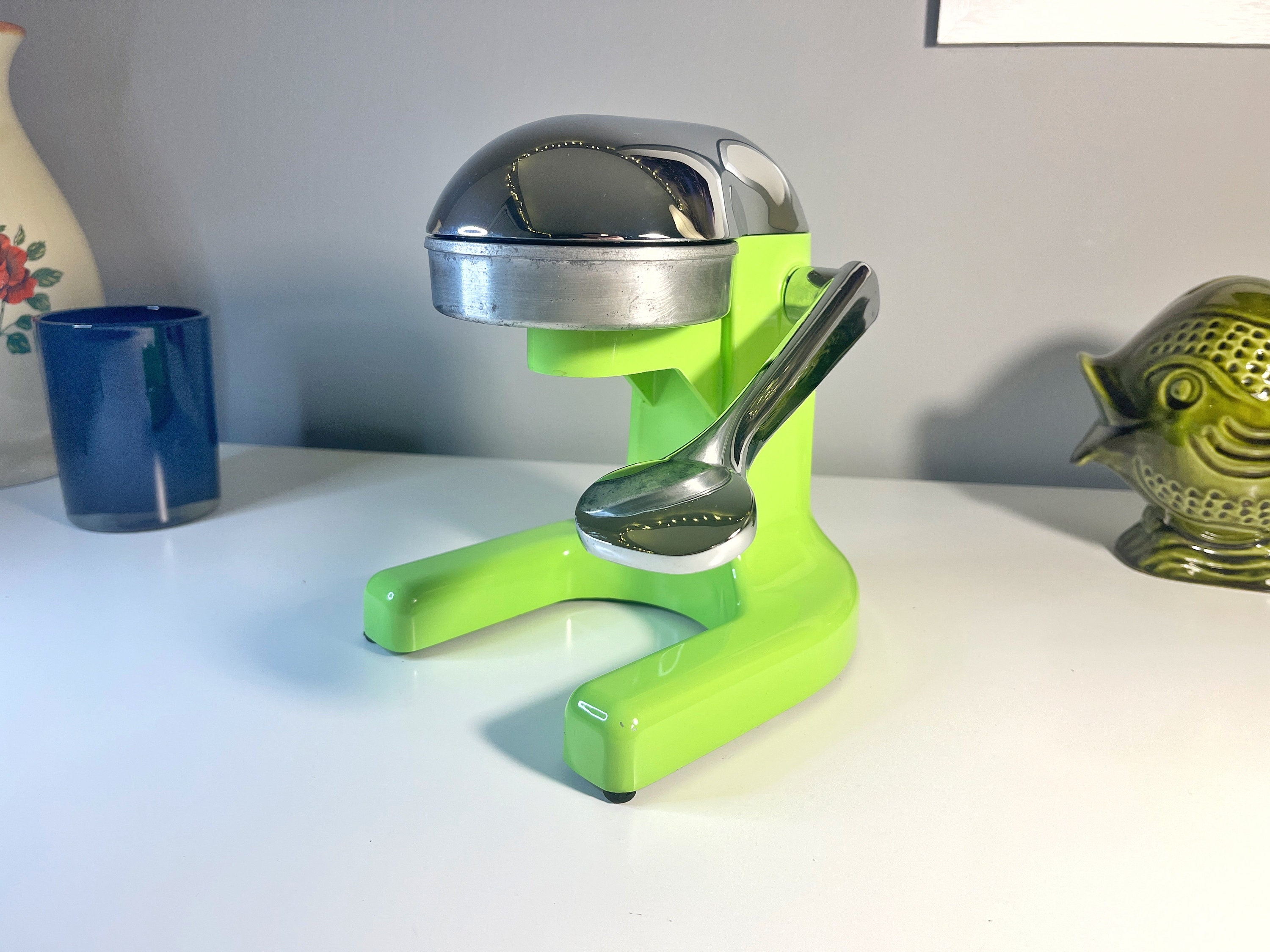 Unique Lime Green Manual Juicer Vintage Ramcon Lemon Squeezer Etsy