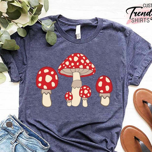Toadstool Mushroom Print, Mushroom Lover Gift, Mushroom Hunter Shirt, Aesthetic Mushroom Shirt,Fungus Tshirt,Mushroom Hunter Gift,Forest Tee