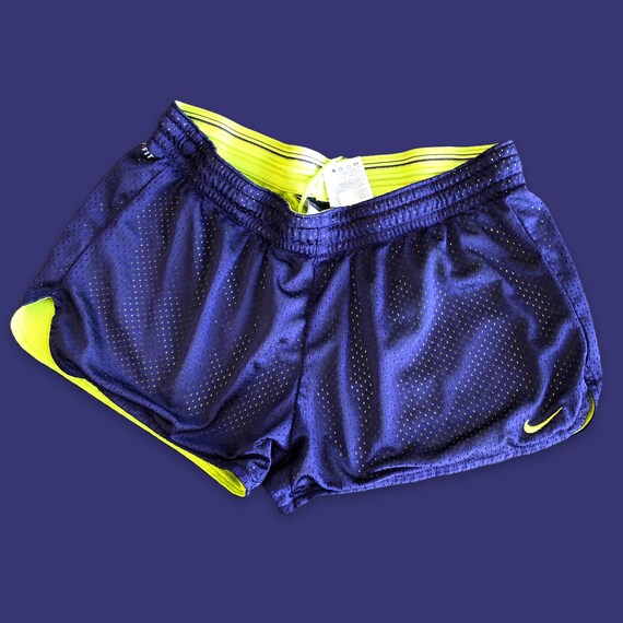 Vintage Purple Nike Mesh Summer Shorts 