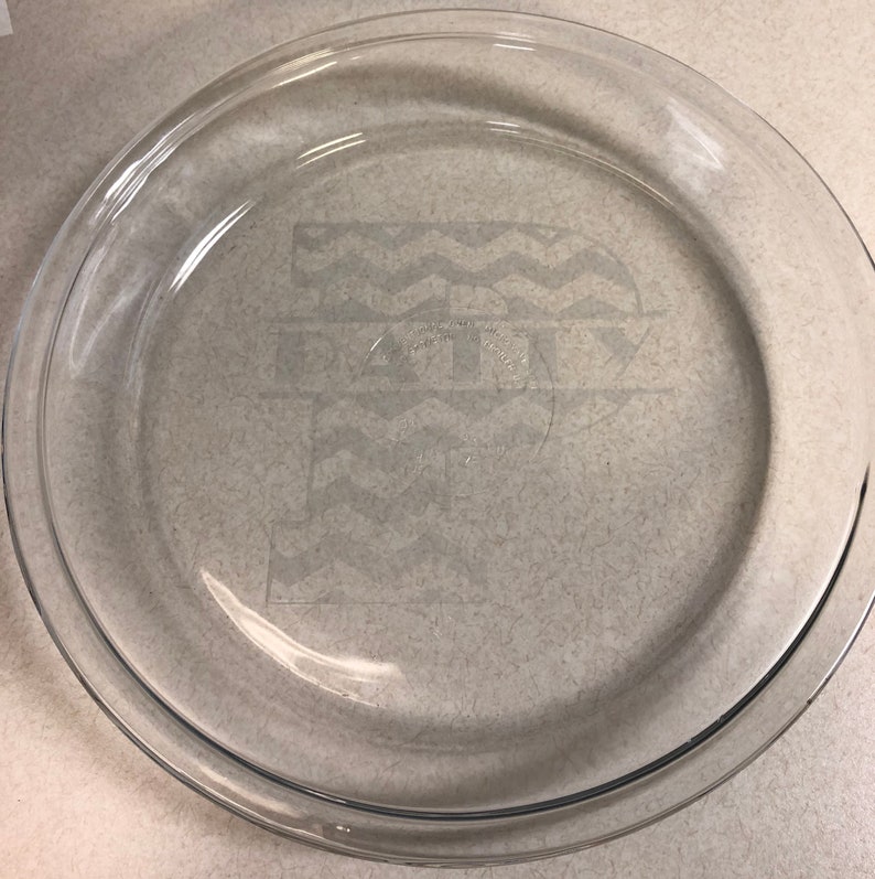 9inch personalized etched glass pie pan image 3