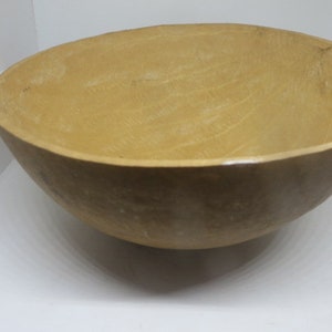Authentic Ghanaian Calabash Bowl Hand-carved Serving Bowl Display Bowl Tableware Medium Large 8 1/2" Hand Crafted in Ghana