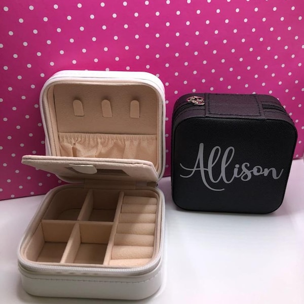 Custom jewelry box, personalized jewelry box, travel case for jewelry, bridal party gift, gift for mom, wife, friend, unique gift, sister
