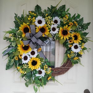 Sunflower Wreath, Summer Wreath, Spring Wreath, Everyday Wreath, Front Door Wreath, Housewarming Gift, Front Door Decor
