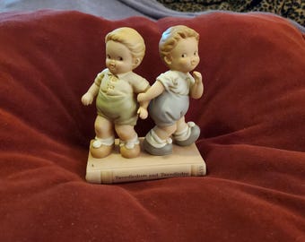 Enesco-Once Upon A Time Fairy Tale Series-"Tweedledum and Tweedledee" New
