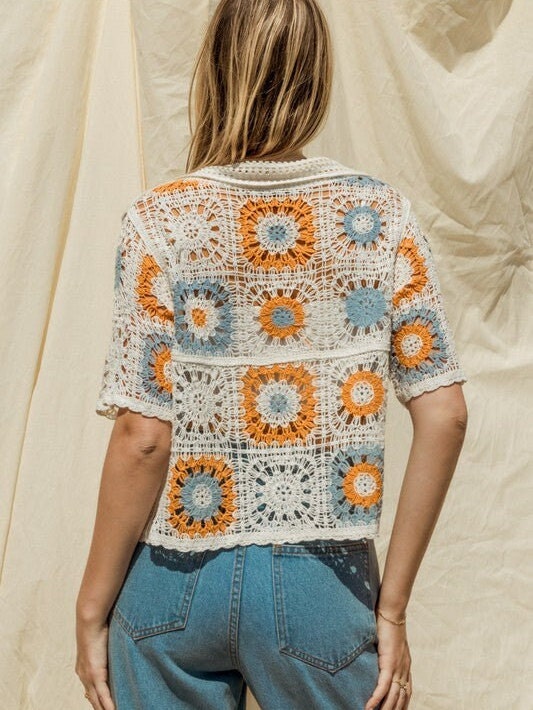 Crochet Buttoned Short Sleeves Top