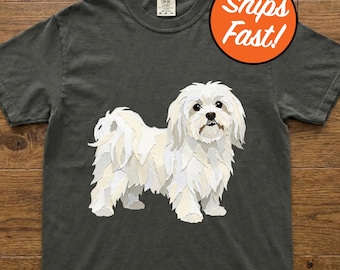 T-shirt maltais, t-shirt pour chien avec collage en papier, impression d'art maltaise unique, cadeau pour amoureux des animaux de compagnie, haut graphique couleurs confort pour chien