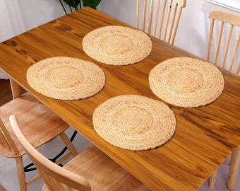 Round Natural Placemats Sets (4 PC) for Dining Table, Hand Braided 15 inch, Hot Pot Holder Heat Resistant Mat, Jute Placemats, Natural Color