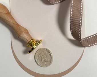 Letter Q - Cursive Initial Wax Seal Stickers