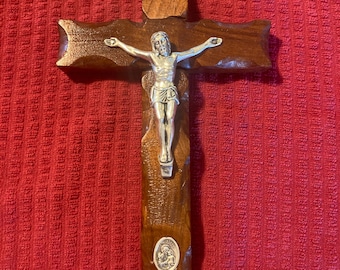 Personalized Crucifix- Curved Edge