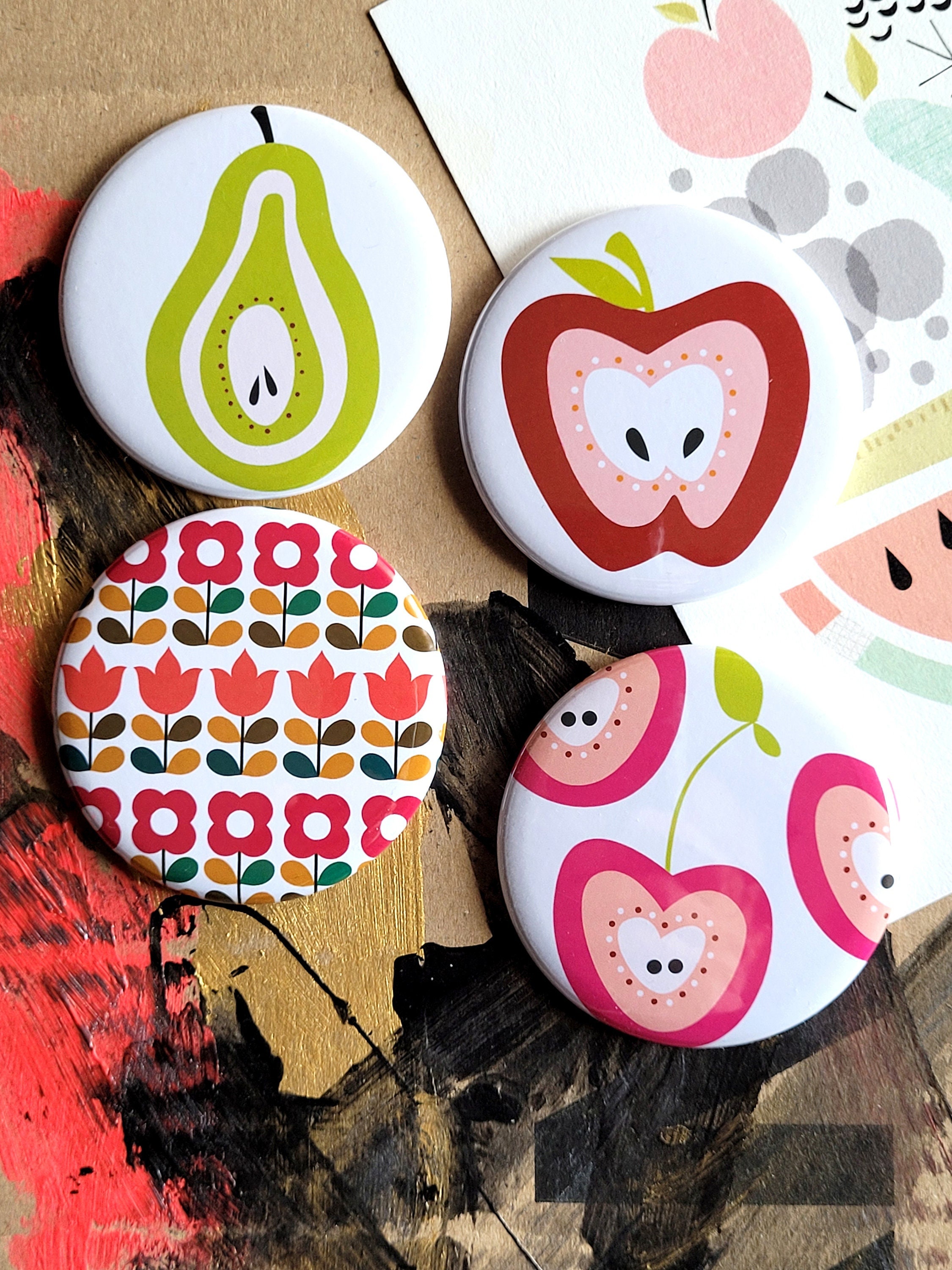 Lot de 4 Magnets 56 mms Motifs Scandinaves Edition Limitée