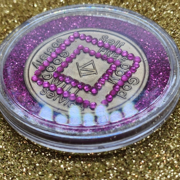 ANY year bronze NA Narcotics Anonymous modified medallion w/pink gems!! Free coin capsule, NA goodie bag, & gift box! Recovery sponsor gift!