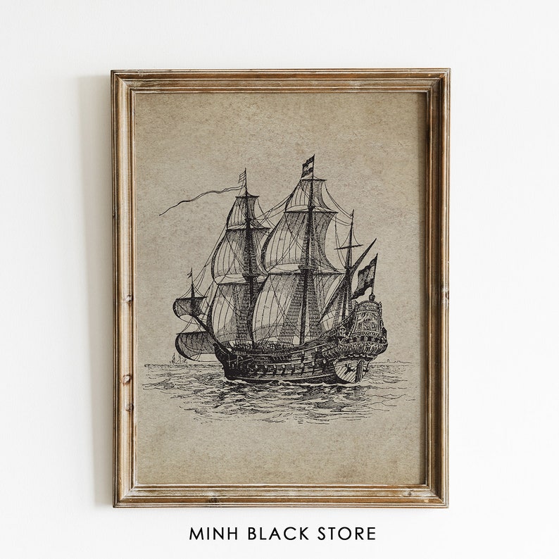 Puede incluir: Un dibujo en blanco y negro de un alto barco de vela con m&uacute;ltiples velas. El barco est&aacute; en el agua y el dibujo est&aacute; sobre un fondo beige.