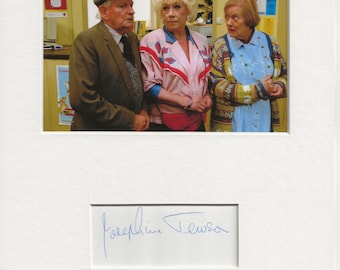 Josephine Tewson last of the summer wine signed genuine autograph UACC RD AFTAL