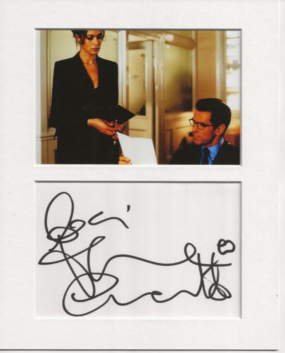Maria Grazia Cucinotta James Bond Signed Genuine Autograph UACC RD