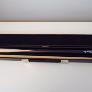 Dennis Taylor Steve Davis snooker cue signed genuine authentic autograph UACC RD COA