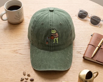 Gardening Frog Embroidered Baseball Cap, Frog in Sweater Wash Dad Hat, Plant Lover Gift, Cottagecore Green Thumb Headwear for Adults