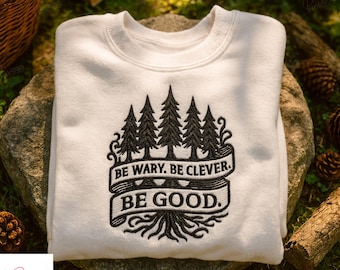 Sweat-shirt brodé One Dark Window, Sweat à capuche Be Ware Be Clever Be Good, La fille, le roi et le monstre, Rachel Gillig, cadeau livresques