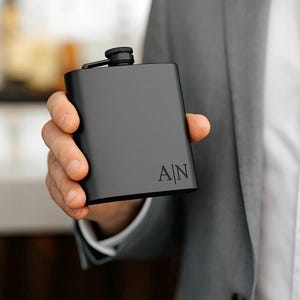 Personalised Black Flask 6Oz Stainless Steel Hip Flask for Groomsman Flask Personalised for Dad Groomsman Gift Personalised Birthday Gift