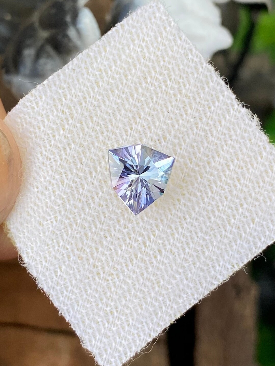 Tanzanite Naturelle 0.4 Carats - Pierre Bleu-vert Gris, 4x4x2.8 Mm, Qualité Eye Clean - Réf. TZ04