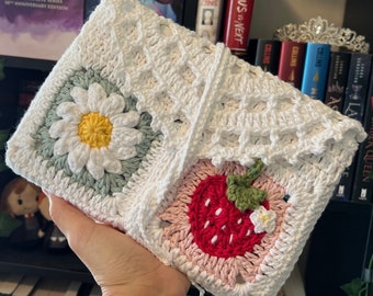 Set 100% Cotton Strawberry&Daisy flower Book Cover + Bookmark granny square Crochet Handmade Sleeve Cozy Boho case clutch bag pouch