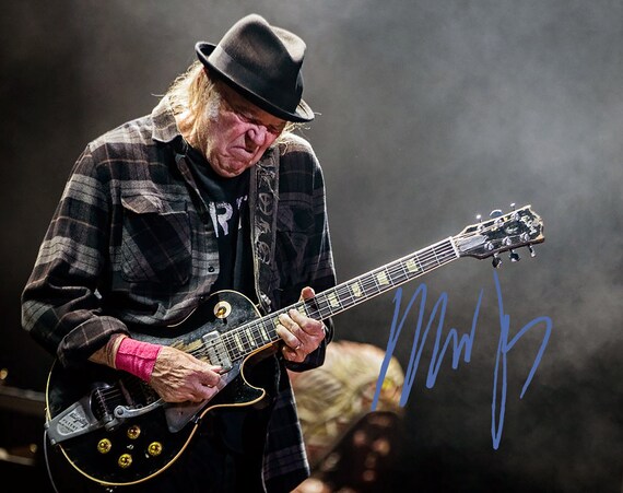 Canadian Singer NEIL YOUNG Glossy 8x10 Photo Music Print Poster Portrait 