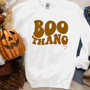 Women&#39;s Halloween Sweatshirt/Boo Thang Crewneck/Unisex Halloween Pullover/Women&#39;s Crewneck October/Spooky Season Sweatshirt/Spooky Sweater