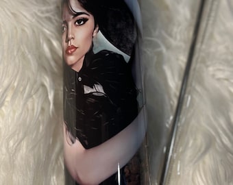 Woensdag Geïnspireerde Beker met Deksel en Stro I Woensdag Nooit meer Geschenken I Stalen Beker Geïsoleerd I Woensdag Geschenken I Leuke Tumbler w Stro