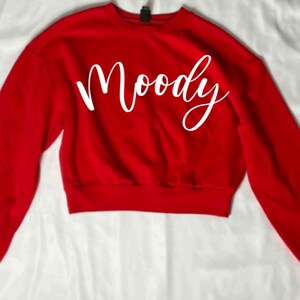 Moody Crop Crewneck Sweater, wygodna odzież damska, wygodna bluza, nastrojowa bluza, odzież damska, wygodne ubrania dla dziewczynek, nastrojowy sweter