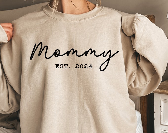 Mommy Est 2024, Pregnancy Announcement Sweatshirt, Funny Pregancy Hoodie for Baby Shower, New Mom Shirt, Gift for Expecting Mom