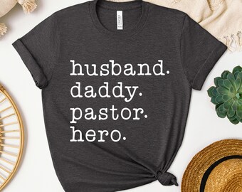 Marido papá pastor héroe camisa, sudadera de pastores, sudadera con capucha de pastores marido, regalo de camiseta de pastores, camisa cristiana, camiseta de predicadores
