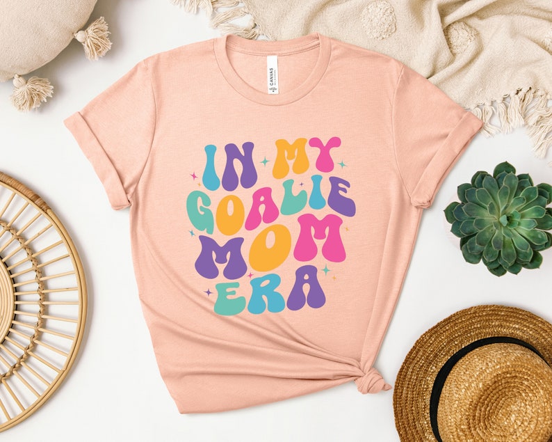 In My Goalie Mom Era Shirt, Goalie Mom Sweatshirt, Funny Goalie Mom Hoodie, Game Day Crewneck, Hockey Soccer Goalie, Goalie Mother TShirt afbeelding 3