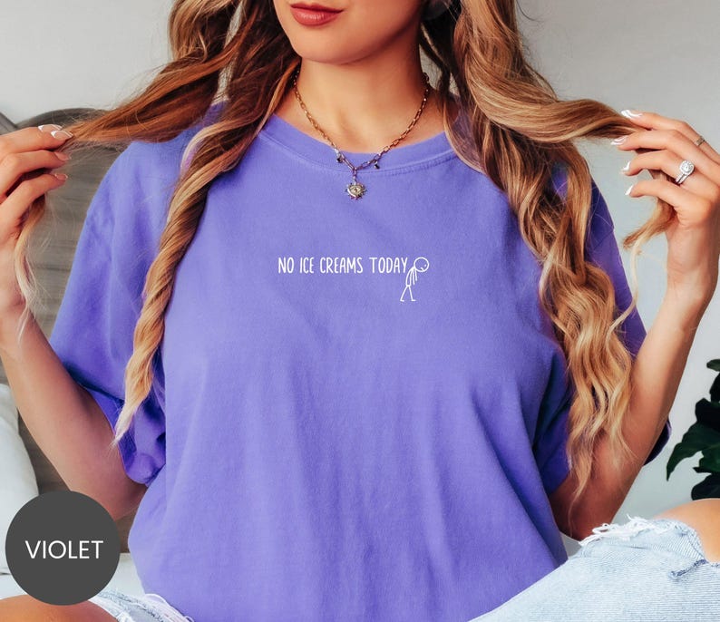 Camiseta Comfort Colors® "No Ice Creams Today", sudadera "Frozen Treat Break", camiseta "Postres Detox", cuello redondo "Sweet Tooth Pause" imagen 3