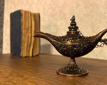 Vintage Style Genie Lamp: Brown-Bronze Incense & Candle Holder