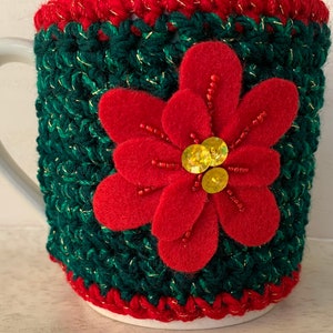 Poinsettia cup cover, Poinsettia with beads cup cover, Christmas Mug cover, Personalized cup cover, Reusable cup cover, Handmade cup cover