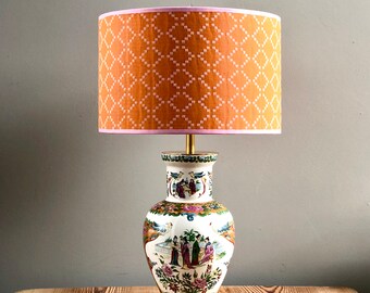 Earthenware vase table lamp with Japanese scene, boho eclectic style!