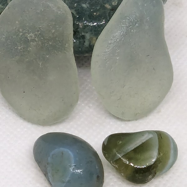 Lovely collection of perfectly tumbled Opalescent sea glass pieces and dragon glass. North east coastline U.K.