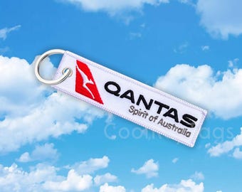 Qantas Airlines Keychain Tag - Aviation Collectible - Pilot Gift - Flight Crew Key Tag - Airline Memorabilia - Travel Accessory