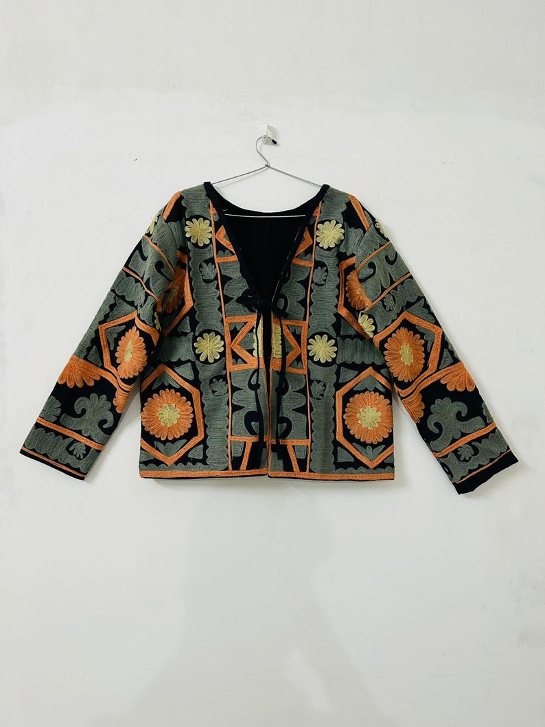 Suzani Coat / Womens Suzani Jacket / Bhartiyan Cotton Embroidery Jacket / Handmade Embroidery Coat Winter Jacket Farwa Coat / Gift For Her image 1
