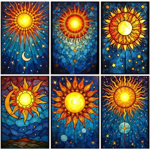 Puede incluir: Seis paneles de vidrieras coloridas con diseños de soles. Cada panel presenta un sol amarillo brillante con rayos naranjas sobre un fondo azul. Algunos paneles incluyen estrellas y una luna creciente. Tema celestial.