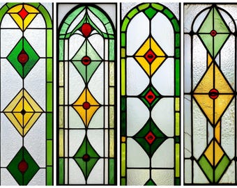 Película de privacidad para vitrales personalizada: patrón geométrico vintage de rombos, rojo, amarillo y verde, decorativa estática para puertas y ventanas.