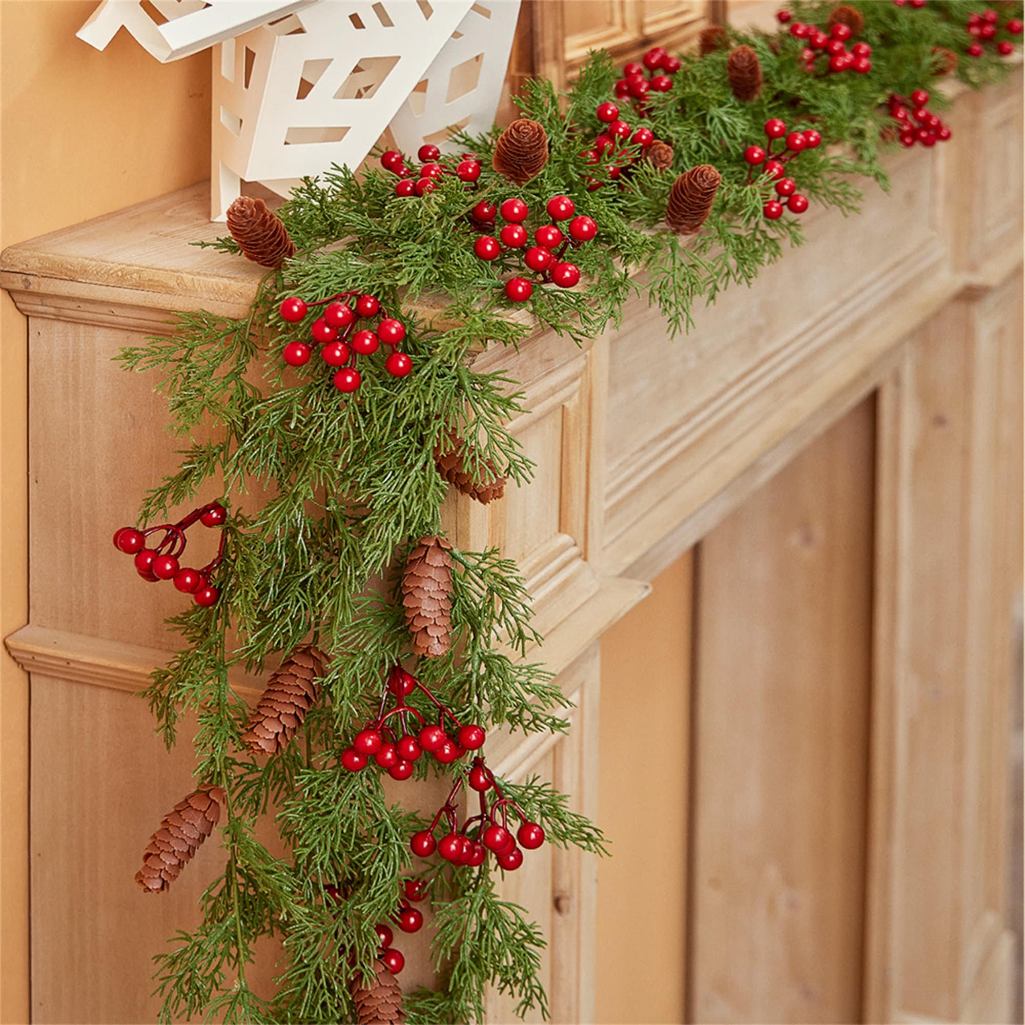 6ft Artificial Pine Christmas Garland Winter Greenery Garland for Holiday Season Mantel Fireplace Table Runner Centerpiece Dcor, Size: 6