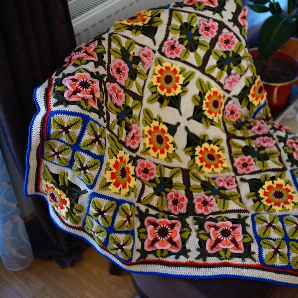 Crochet Spirit of Flora Blanket, Crochet Home Decor, Crochet Flower Blanket, Handmade Boho Style Crochet Throws, Last Minute Gifts