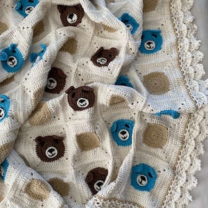 Handmade Crochet Teddy Bear Baby Blanket: Cotton Blend, Elegant Borders