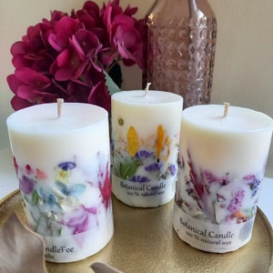 Botanical Candle Botanische Kerze ohne Duft/Geburtstagskerze Blumenkerze mit Trockenblumen Ritualkerze Bild 4