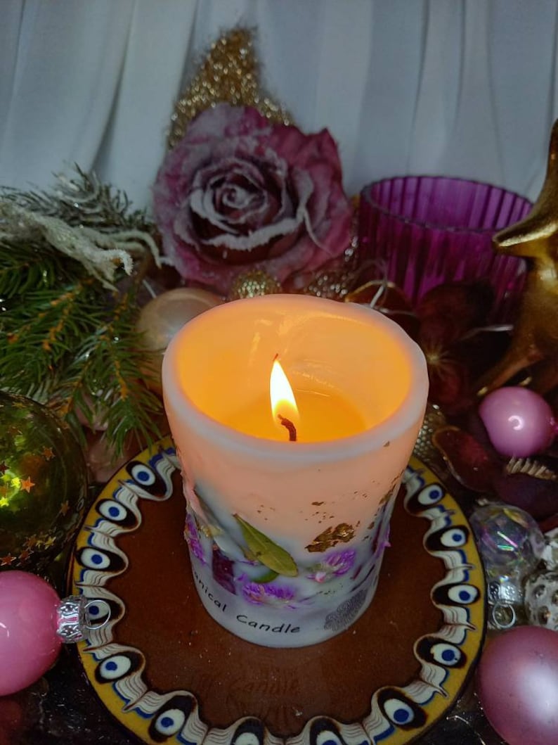 Botanical Candle Botanische Kerze ohne Duft/Geburtstagskerze Blumenkerze mit Trockenblumen Ritualkerze Bild 8