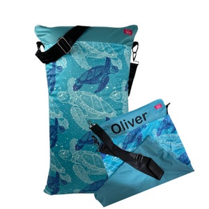 Personalisierbarer Wetbag - Großer XXL Wäschesack "Schildkröten": Stoffwindelbeutel, Schwimmtasche - waschbar. platzsparend. nachhaltig.