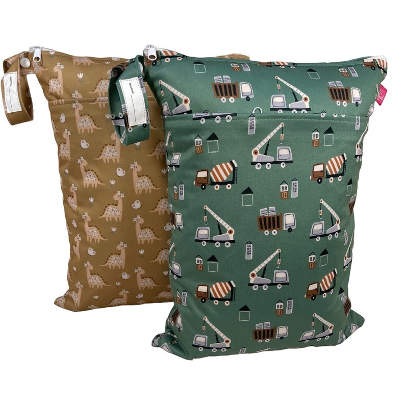 Personalisierbares Wetbag 2er Set 30 x 40 cm Dino & Baustelle zum Kitastart, für Wechselkleidung, Stoffwindeln, Wickelsachen Bild 1