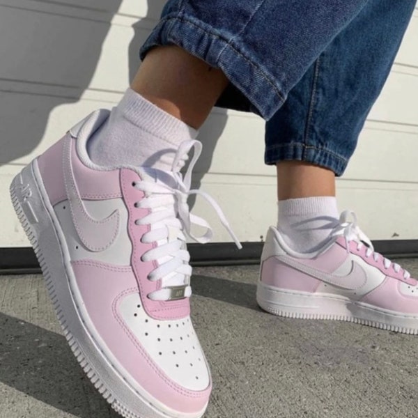 Shades of Pink Custom AF1, Fait à la main, Personnalisé Air Force Ones, White Air Forces, Dimensionnement pour hommes et femmes, No Peel